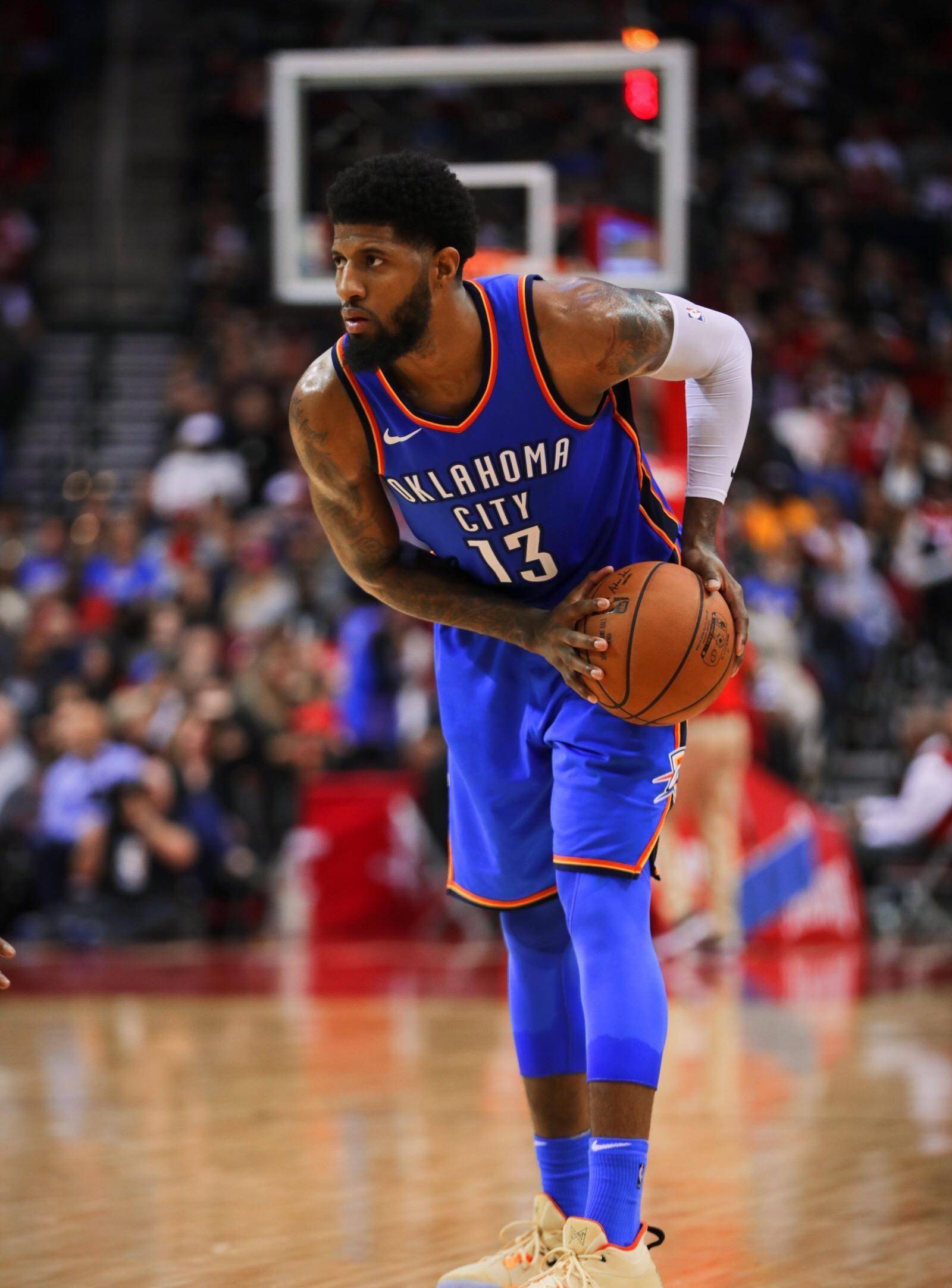 包含雷霆队客场惨败老鹰队,保罗努力+仍负对手的词条