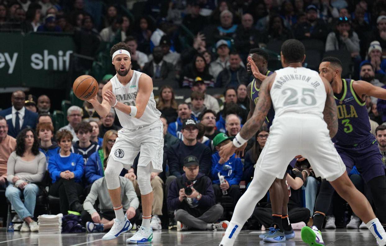 包含浓眉哥在独行侠比赛中出色防守，绝杀引发热议！的词条